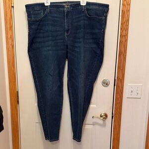 Sonoma Men’s Straight Leg Blue Jeans with Flexwear. 50 x 32
